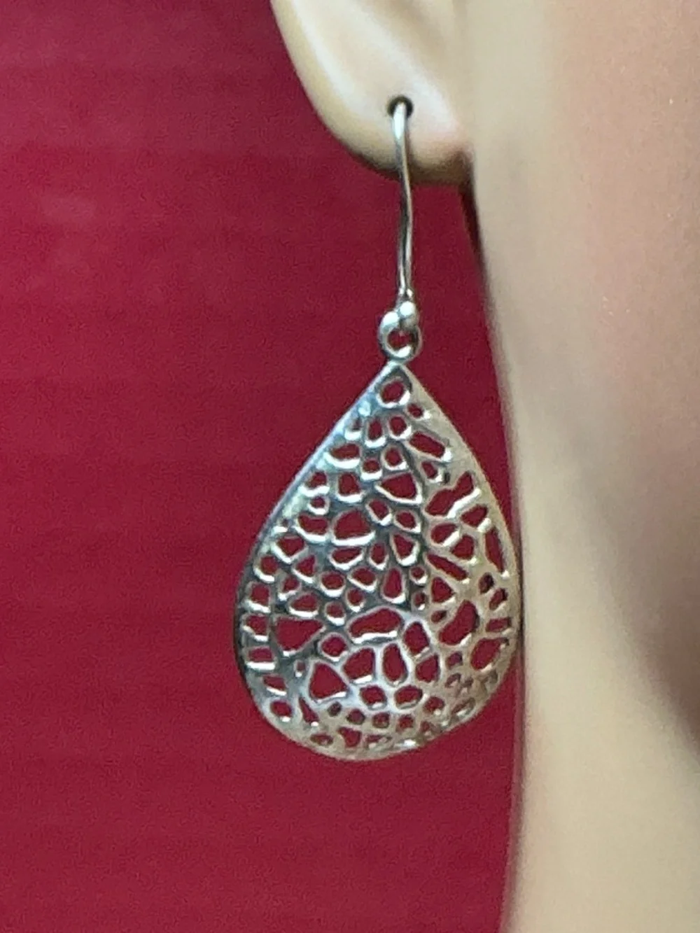 Sterling Silver Teardrop Shaped Filigree Dangle Earrings. 1.5 inches long
